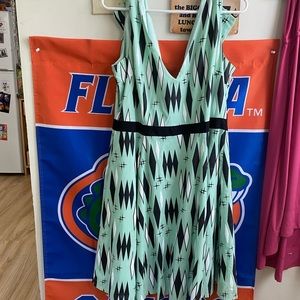 Sourpuss XXL retro pattern dress!